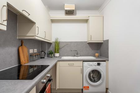 2 bedroom Flat for sale in Millar Crescent, Morningside, Edinburgh, EH10