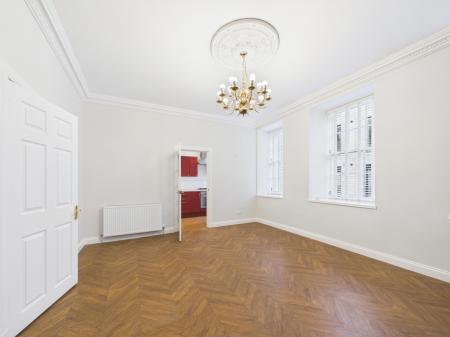 3 bedroom Flat to let in Canon Street, Canonmills, Edinburgh, EH3