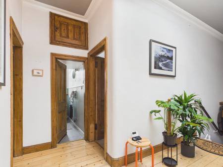 2 bedroom Flat to let in Dudley Grove, Trinity, Edinburgh, EH6