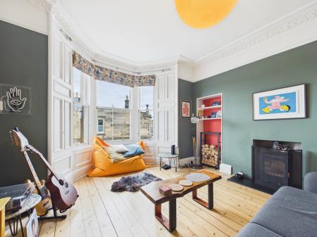 2 bedroom Flat to let in Dudley Grove, Trinity, Edinburgh, EH6
