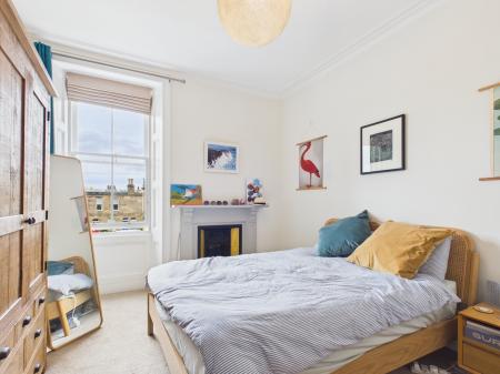 2 bedroom Flat to let in Dudley Grove, Trinity, Edinburgh, EH6