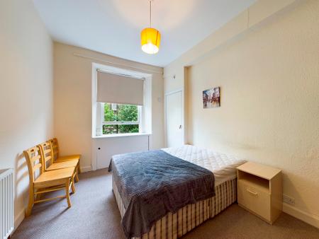 2 bedroom Flat to let in Cathcart Place,, Dalry, Edinburgh, EH11