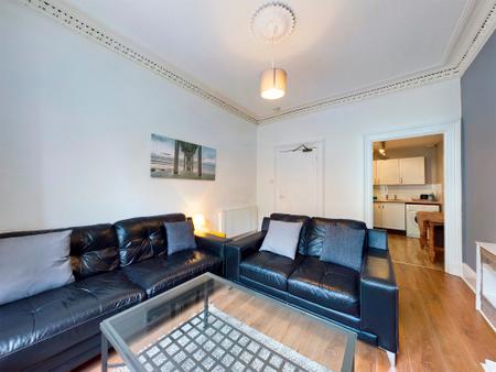 2 bedroom Flat to let in Cathcart Place,, Dalry, Edinburgh, EH11