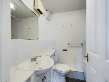 1 bedroom Flat to let in Parkside Terrace, Newington, Edinburgh, EH16