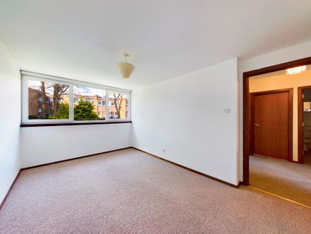 4 bedroom Semi-detached house to let in Cramond Vale, Cramond, Edinburgh, EH4