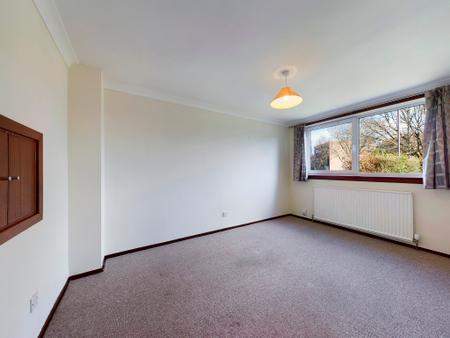 4 bedroom Semi-detached house to let in Cramond Vale, Cramond, Edinburgh, EH4