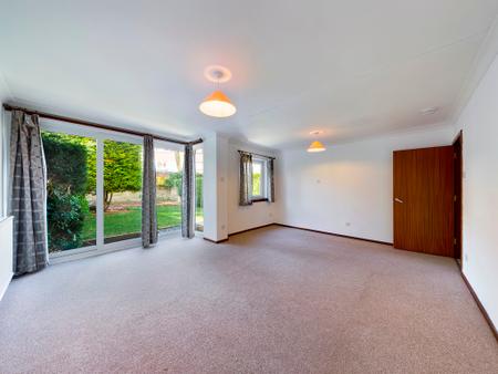 4 bedroom Semi-detached house to let in Cramond Vale, Cramond, Edinburgh, EH4