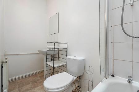 3 bedroom Flat for sale in Torphichen Street, West End, Edinburgh, EH3