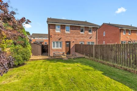 2 bedroom Semi-detached house to let in West Pilton Street, Pilton, Edinburgh, EH4