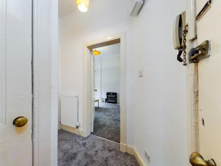 1 bedroom Flat to let in Wardlaw Place, Gorgie, Edinburgh, EH11