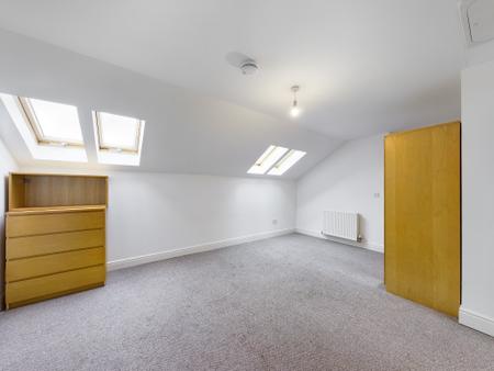 3 bedroom Flat to let in Hermand Street, Slateford, Edinburgh, EH11