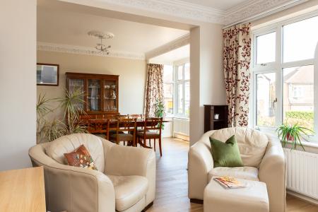 5 bedroom Detached house for sale in Landra Gardens, Winchmore Hill, London, N21