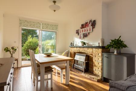 3 bedroom Semi-detached house for sale in Ridge Crest, Enfield, London, EN2