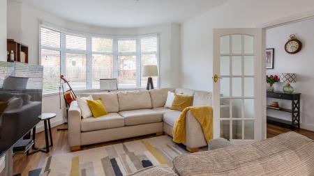 3 bedroom Semi-detached house for sale in Ridge Crest, Enfield, London, EN2