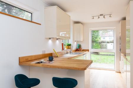 3 bedroom Semi-detached house for sale in Southgate Road, Potters Bar, Hertsmere, EN6