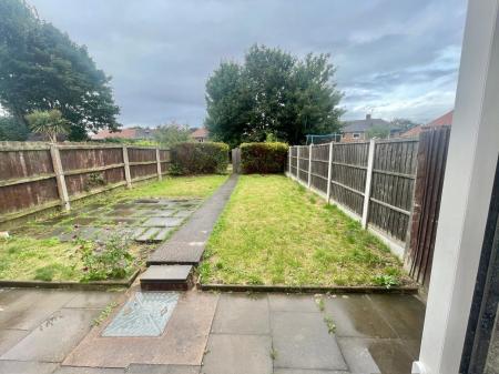 3 bedroom Semi-detached house to let in Humberstone Road, Erdington, Birmingham, B24