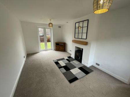 2 bedroom Terraced House to let in Trenchard Close, Birmingham, B75