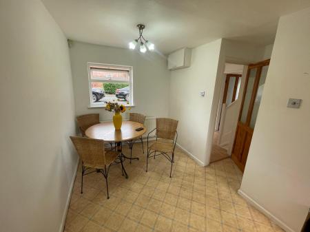 2 bedroom Terraced House to let in Trenchard Close, Birmingham, B75