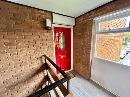 2 bedroom Flat for sale in Maple Drive, Kingstanding, Birmingham, B44