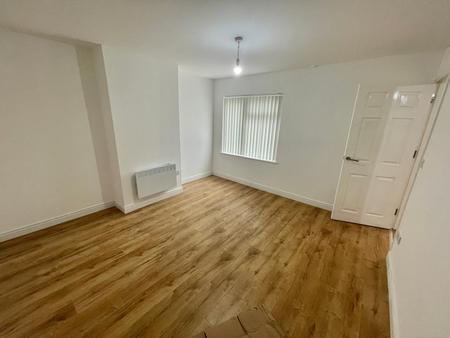 2 bedroom Flat to let in Kingsbury Road, Erdington, Birmingham, B24