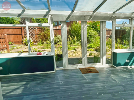 2 bedroom Detached bungalow for sale in Rowan Close, Evesham, WR11