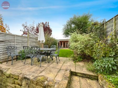 2 bedroom Cottage to let in Gloucester Street, Winchcombe, GL54