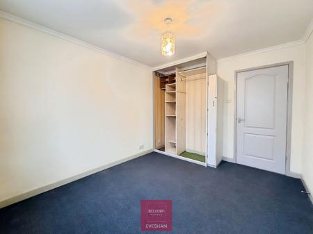 2 bedroom Semi-detached bungalow for sale in High Street, Honeybourne, WR11