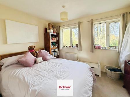 2 bedroom Terraced House for sale in Saxonbury, Evesham, WR11