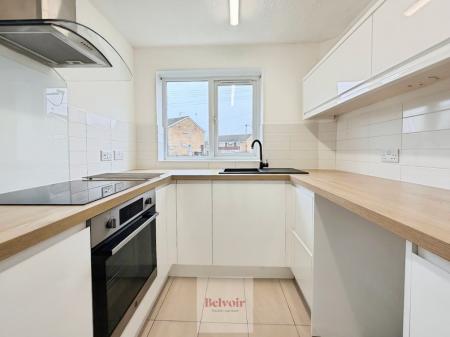 2 bedroom Maisonette to let in Harvey Road, Evesham, WR11