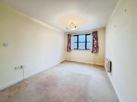 3 bedroom Apartment for sale in 45 Swan Lane, Evesham, WR11