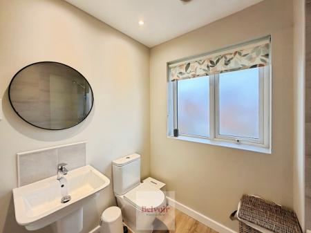 4 bedroom Detached house for sale in Taylor Gardens, Evesham, WR11