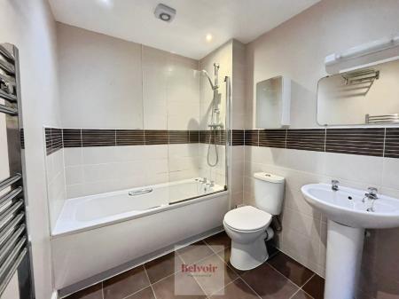 2 bedroom Apartment to let in Waterside, Evesham, WR11