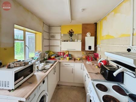 2 bedroom Bungalow for sale in Masters Close, Evesham, WR11