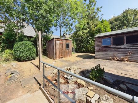 2 bedroom Bungalow for sale in Masters Close, Evesham, WR11