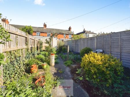 3 bedroom Terraced House for sale in High Street, Honeybourne, WR11