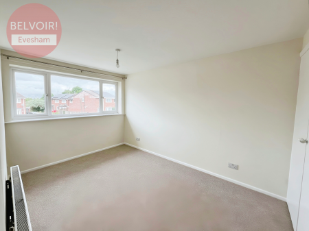 3 bedroom Semi-detached house to let in Sycamore Avenue, Evesham, WR11