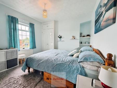 3 bedroom Terraced House for sale in Elm Road, Evesham, WR11
