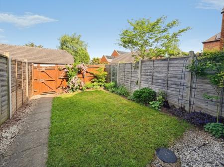 3 bedroom Terraced House for sale in Poplar Way, Harvington, WR11