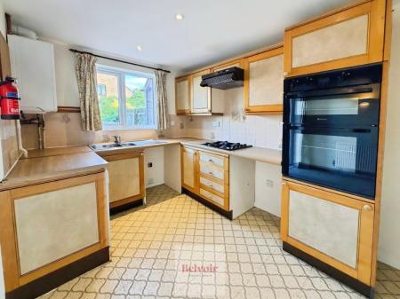 2 bedroom Terraced House to let in The Lankets, Badsey, WR11