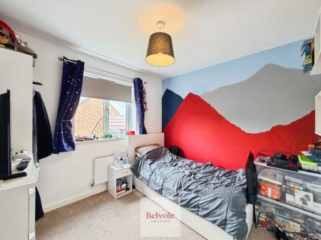 4 bedroom Detached house for sale in Enstone Way, Evesham, WR11
