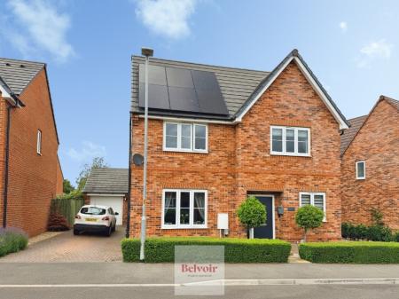 Enstone Way, Evesham, WR11