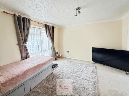 3 bedroom Terraced House to let in Blossomfield Close, Hampton, Evesham, WR11