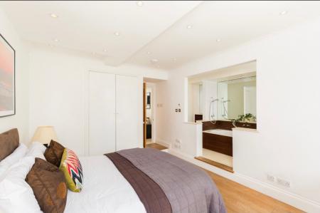 2 bedroom Apartment to let in Garden Apt., Pershore Manor, Bridge St, Pershore, WR10