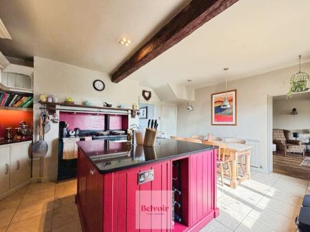 3 bedroom Semi-detached house for sale in Brookhouse Lane, Callow Hill, Redditch, B97