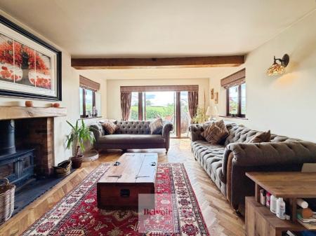 3 bedroom Semi-detached house for sale in Brookhouse Lane, Callow Hill, Redditch, B97