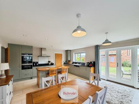 4 bedroom Detached house for sale in King Edward View, South Littleton, Evesham, WR11