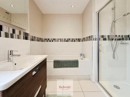 4 bedroom Detached house for sale in King Edward View, South Littleton, Evesham, WR11