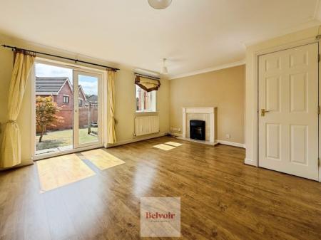 3 bedroom Semi-detached house for sale in Clarks Hill Rise, Hampton, Evesham, WR11