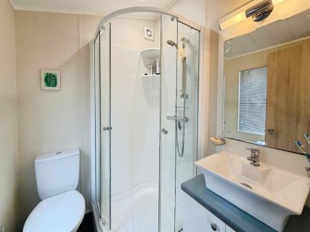 2 bedroom Lodge for sale in The Springs, Salters Lane, Fladbury, WR10