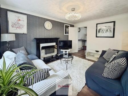 2 bedroom End of terrace house for sale in St Marys Road, Evesham, WR11